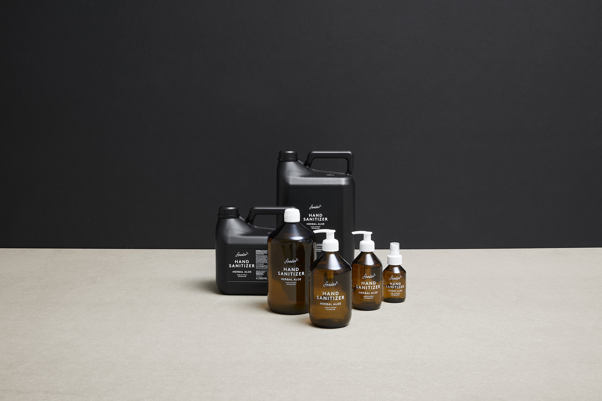 SOEDER_CARE_FAMILIY-SANITIZER_03_HR SOEDER_CARE_FAMILIY-SANITIZER_03_HR